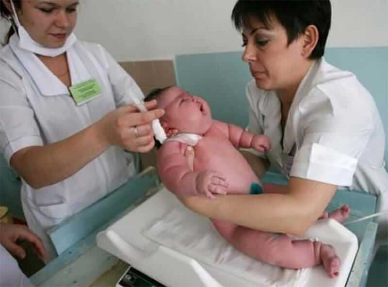 inspiringlife.pt - Mulher deu à luz o maior bebé do mundo com 18kg