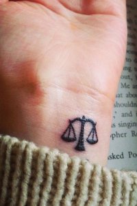 inspiringlife.pt - 36 tatuagens de signos simplesmente lindas