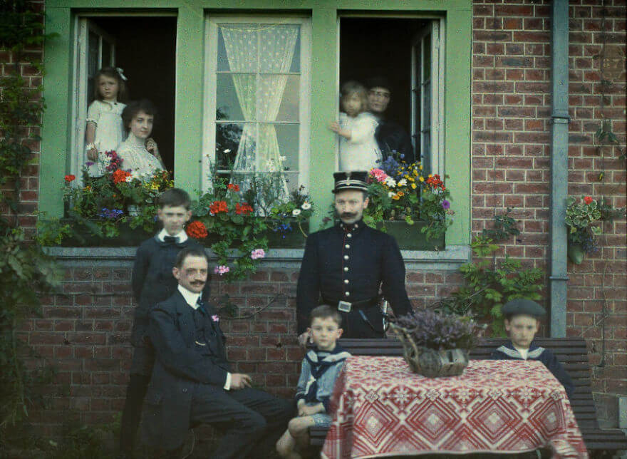 inspiringlife.pt - 26 fotos antigas coloridas que mostram como era o Mundo há 100 anos atrás