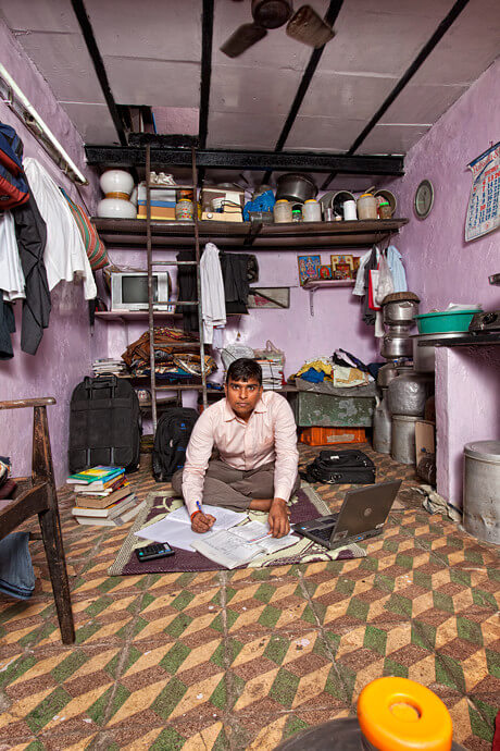 inspiringlife.pt - Fotógrafo regista a diversidade cultural nos quartos de estudantes de 10 países