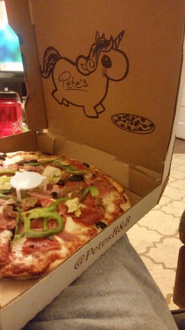 inspiringlife.pt - 16 respostas hilariantes a pedidos de desenhos em pizzas