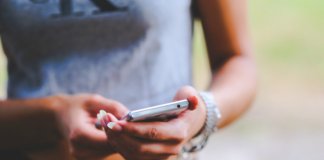 10 regras essenciais para mandares SMS’s durante o namoro