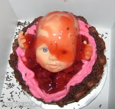 inspiringlife.pt - 31 bolos de chá de bebé que te vão relembrar o lado horrível da maternidade