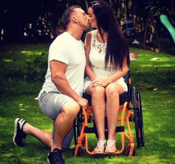 inspiringlife.pt - Mulher encontra novamente o amor após o marido a abandonar quando ficou paraplégica