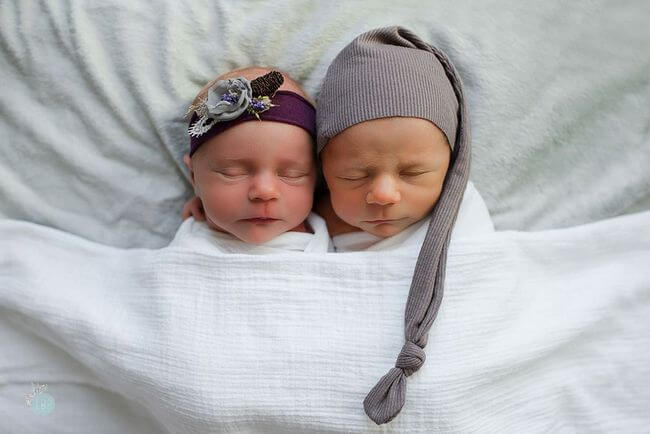 inspiringlife.pt - Sessão fotográfica de gémeos recém-nascidos emociona ao saber que um deles tem pouco tempo de vida