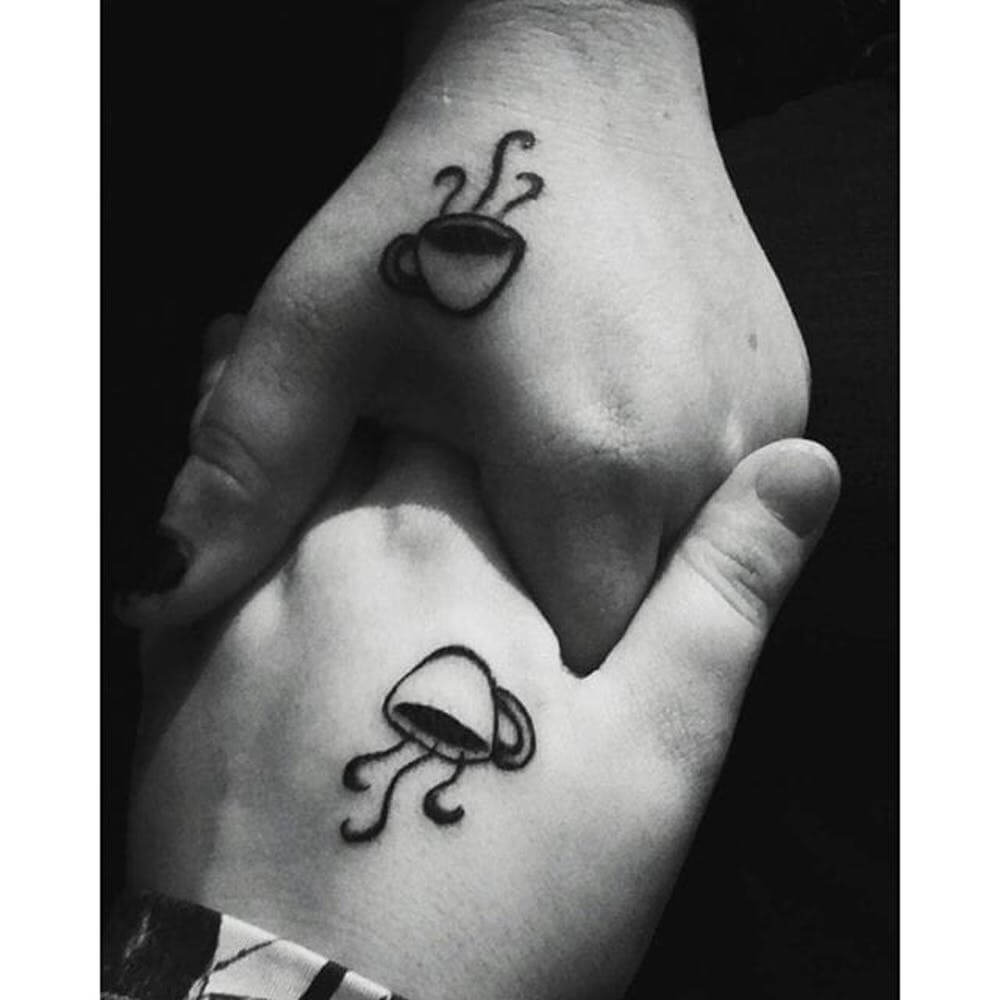 inspiringlife.pt - 14 ideias de tatuagens fantásticas para fazeres com a(s) tua(s) irmã(s)