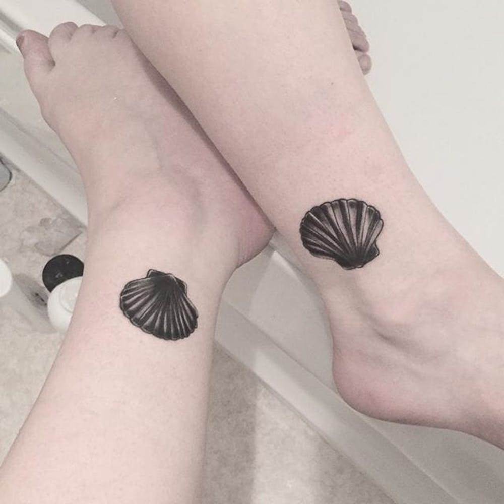 inspiringlife.pt - 14 ideias de tatuagens fantásticas para fazeres com a(s) tua(s) irmã(s)