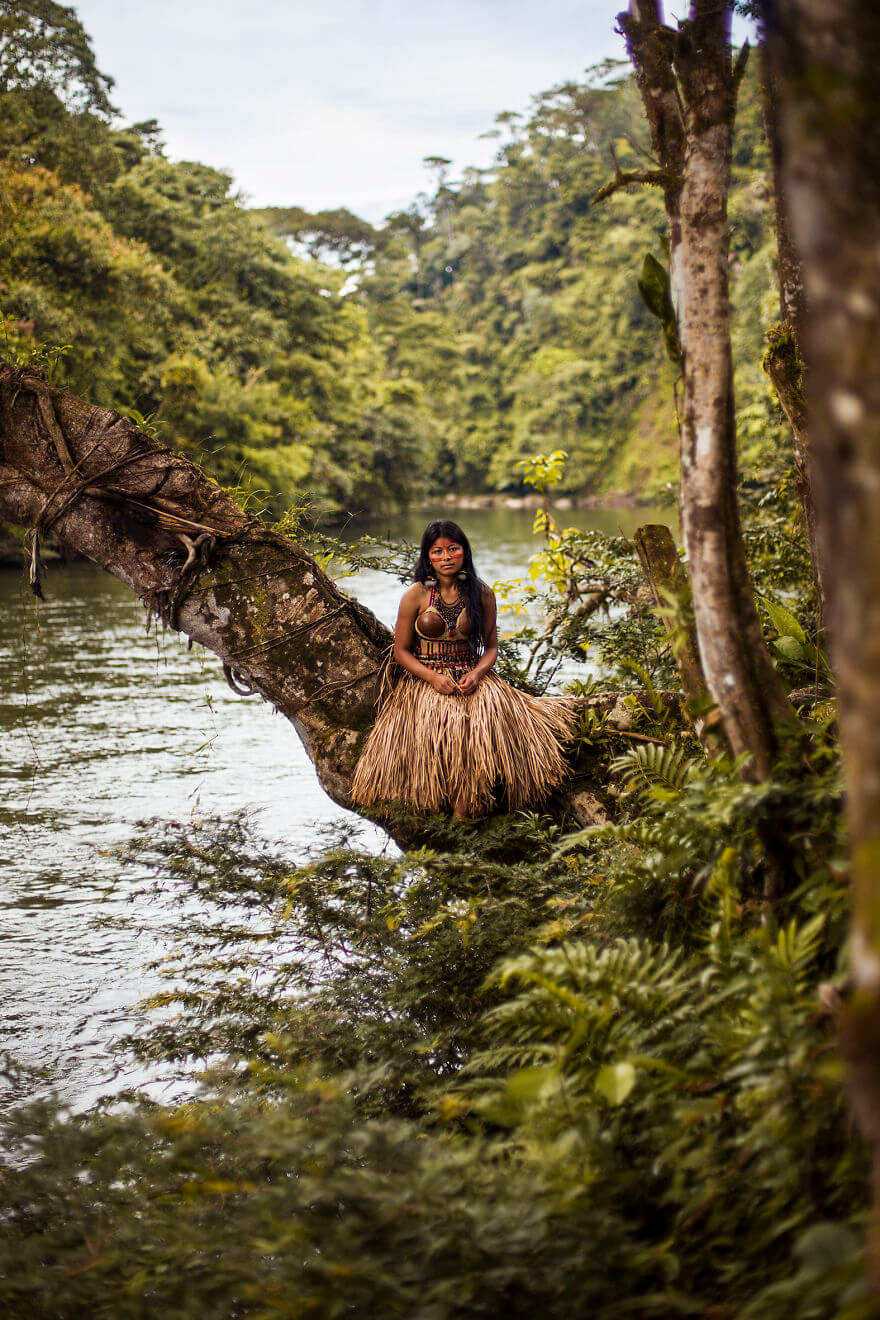 inspiringlife.pt - Fotógrafa capta a real beleza feminina fotografando mulheres por todo o Mundo