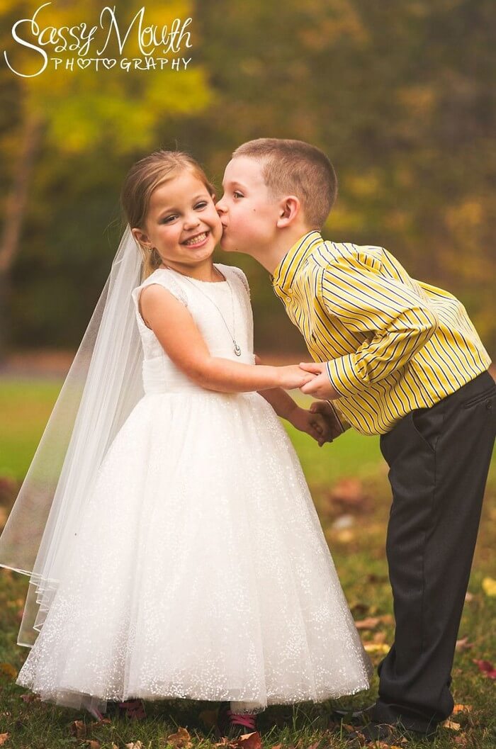 inspiringlife.pt - Menina de 5 anos realiza sonho de "casar" com o seu melhor amigo antes de ser operada ao coração