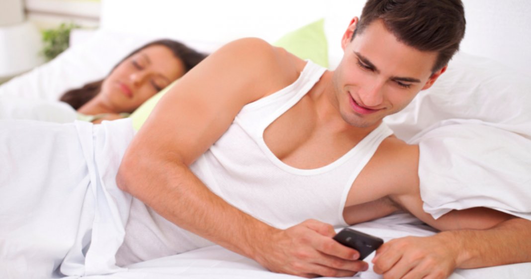3 razões pelas quais pessoas em relacionamentos felizes têm casos extra-conjugais