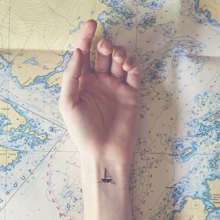 inspiringlife.pt - 32 ideias de tatuagens para quem adora viajar pelo Mundo