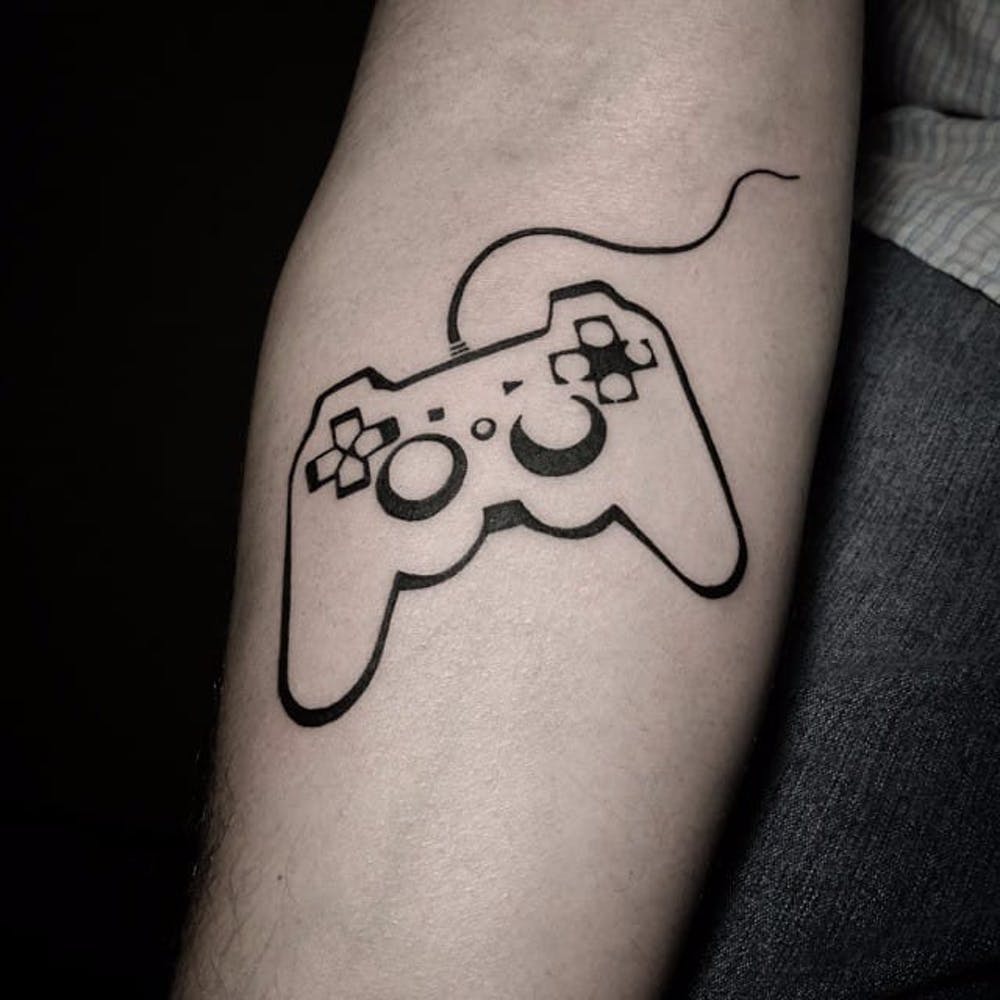 inspiringlife.pt - 22 tatuagens fantásticas para quem não conseguem resistir a um jogo de Playstation