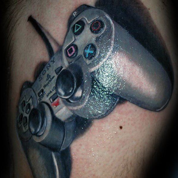 inspiringlife.pt - 22 tatuagens fantásticas para quem não conseguem resistir a um jogo de Playstation