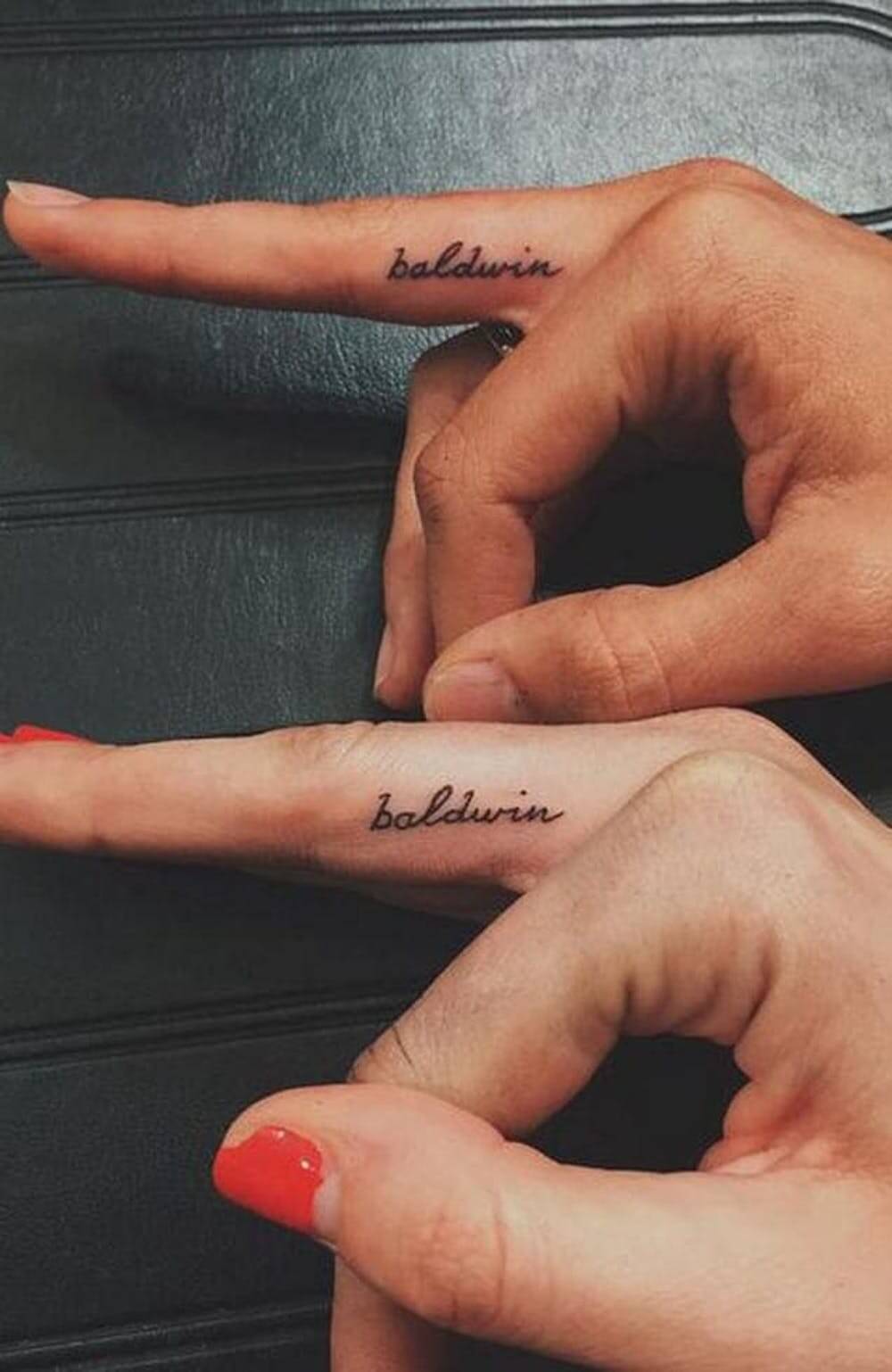 inspiringlife.pt - 16 tatuagens iguais de celebridades que decidiram eternizar a sua amizade na pele