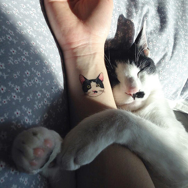 inspiringlife.pt - 24 tatuagens minimalistas para os amantes de gatos