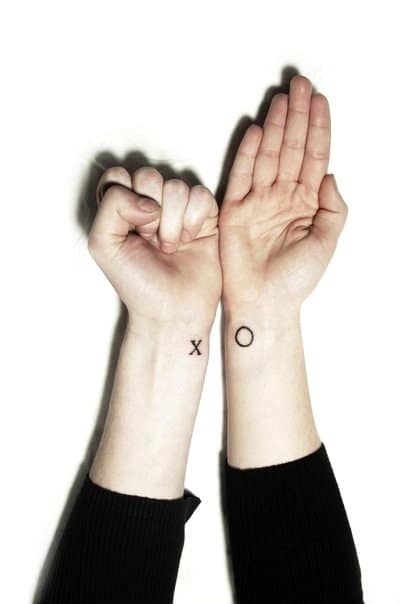 inspiringlife.pt - 18 ideias de tatuagens para casais apaixonados