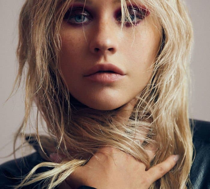 christina-aguilera-irreconhecivel-em-sessao-fotografica-sem-maquilhagem5