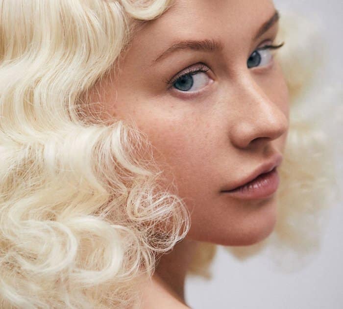 christina-aguilera-irreconhecivel-em-sessao-fotografica-sem-maquilhagem7