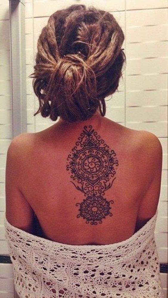 inspiringlife.pt - 17 ideias fantásticas de tatuagens para costas para qualquer mulher