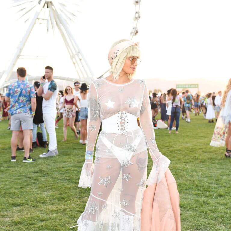 inspiringlife.pt - 37 dos looks mais extravagantes do Festival Coachella 2018