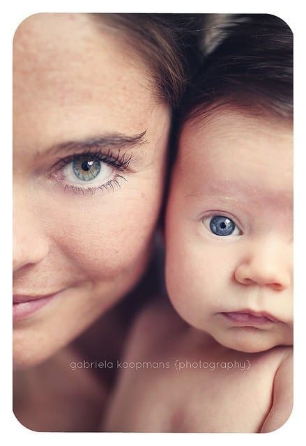 inspiringlife.pt - 22 fotos adoráveis de mães com os seus filhos que demonstram na perfeição este amor único