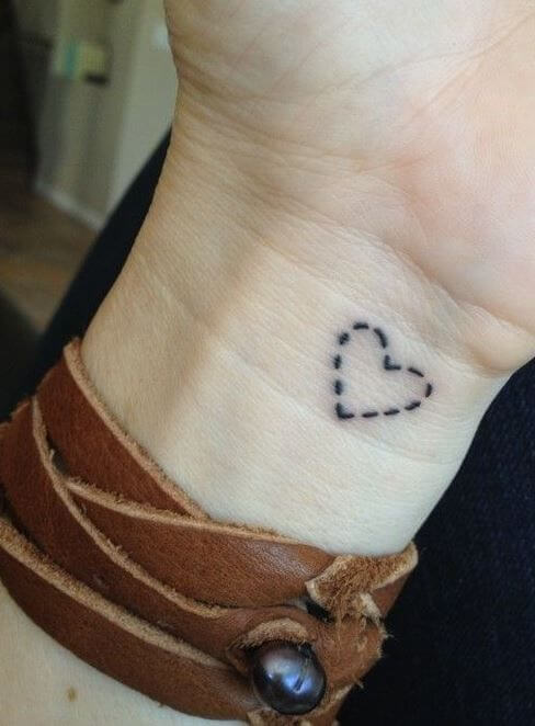 inspiringlife.pt - 17 ideias de tatuagens para o pulso pequenas e discretas