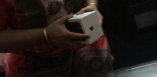 Jovem encomenda iPhone 7 na Amazon e nem quer acreditar no que vê ao abrir a caixa