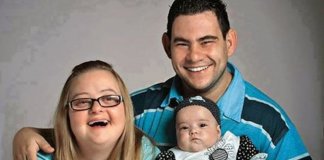 Mulher com Síndrome de Down dá à luz bebé sem qualquer deficiência