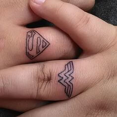 inspiringlife.pt - 17 ideias de tatuagens originais para casais expressarem o seu amor