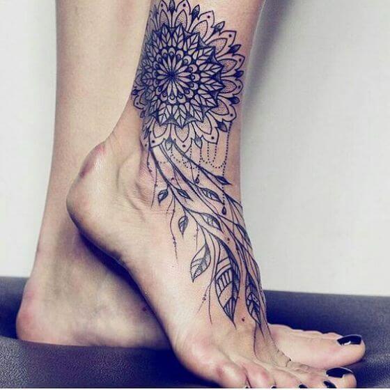 inspiringlife.pt - 12 ideias de tatuagens para uns pés sensuais