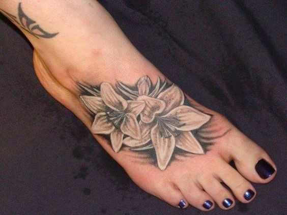 inspiringlife.pt - 12 ideias de tatuagens para uns pés sensuais