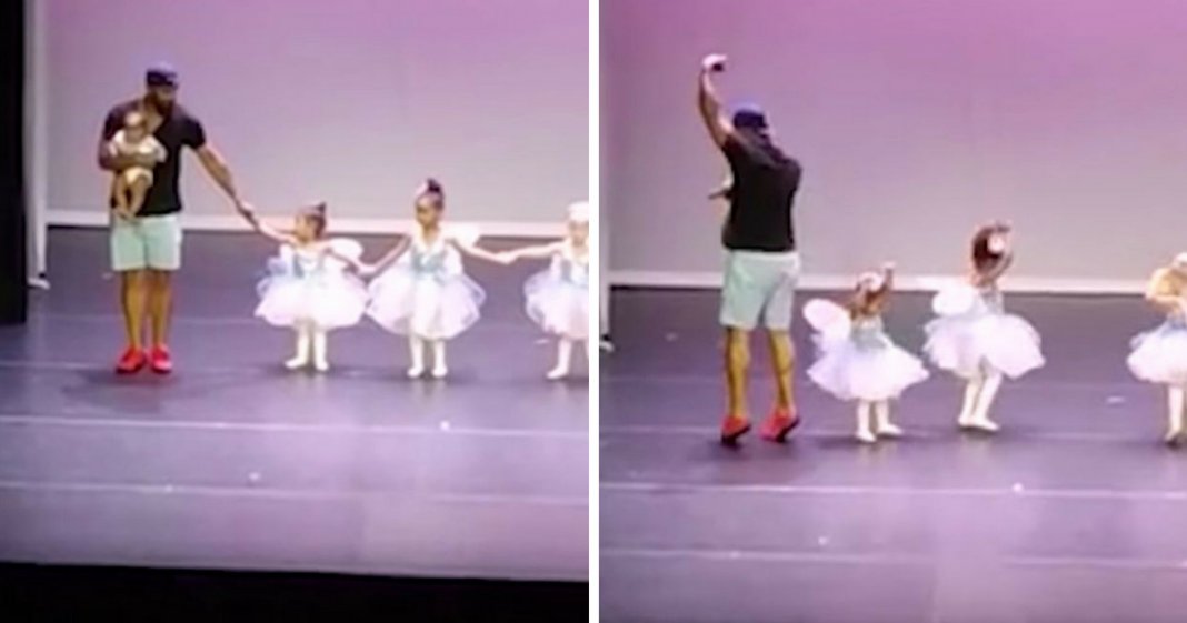 Pai sobe ao palco e dança ballet para ajudar a filha de dois anos com medo do palco