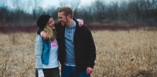 10 coisas não-românticas que uma namorada perfeita faz numa relação