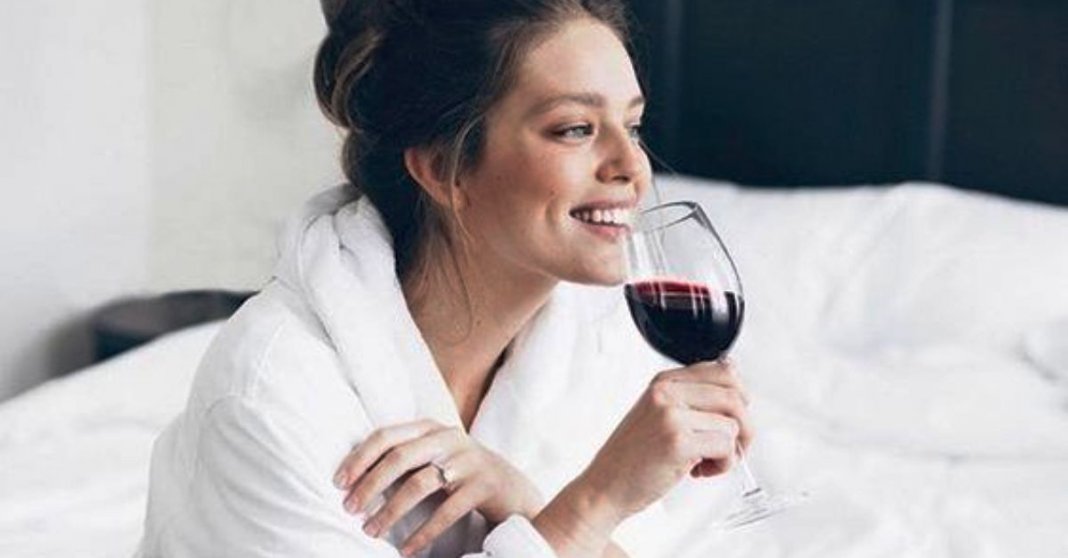 Beber vinho antes de dormir emagrece segundo um novo estudo