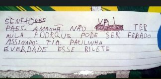 Criança entrega bilhete à mãe em nome da professora a dizer que não ia haver aula porque “podia ser feriado”