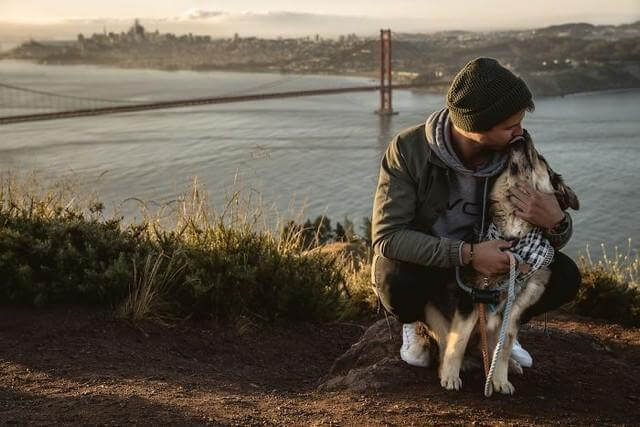 inspiringlife.pt - 33 fotos de donos e os seus cachorros no primeiro dia em que se conheceram