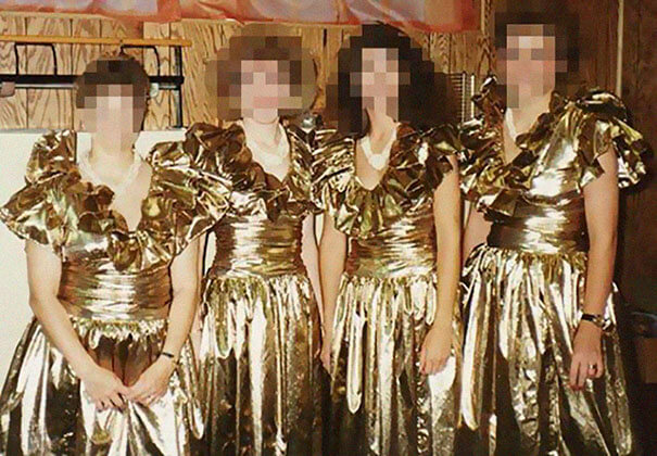 inspiringlife.pt - 30 vestidos de damas de honor antigos ridículos que mostram o quanto os tempos mudaram