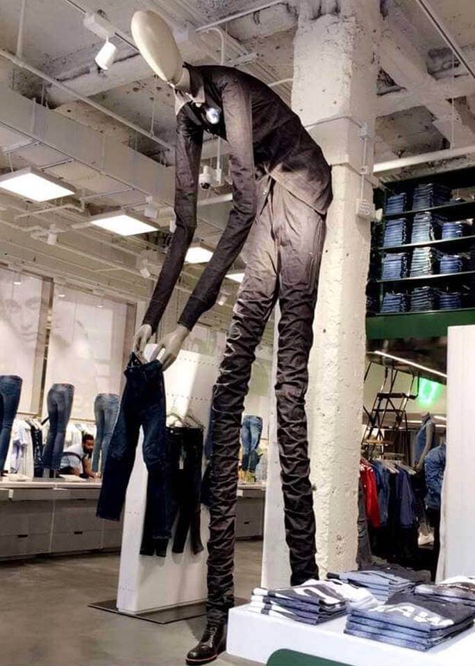 inspiringlife.pt - 15 manequins de lojas que parece terem ganho vida própria