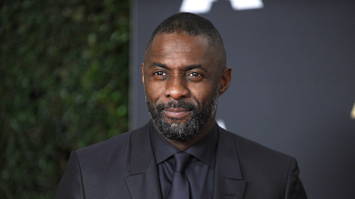 inspiringlife.pt - Título de Homem Mais Sexy do Mundo fica com Idris Elba