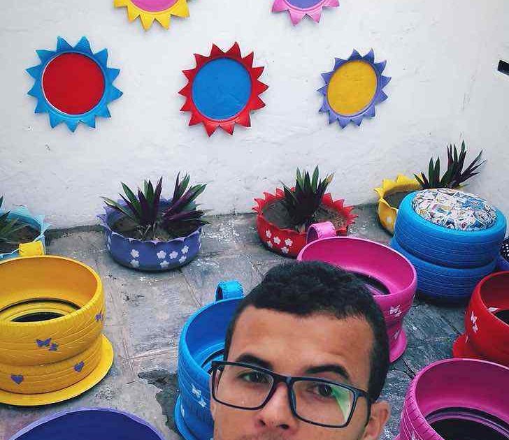 jovem-transforma-pneus-velhos-em-​​camas-confortaveis-para-animais-de-estimacao5