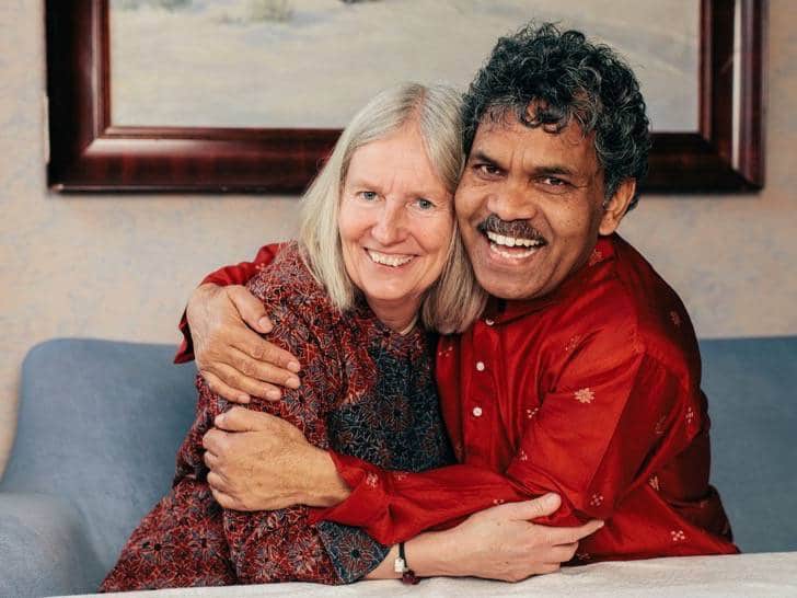 inspiringlife.pt - A história de amor deste homem que pedalou da Índia para a Suécia por uma mulher