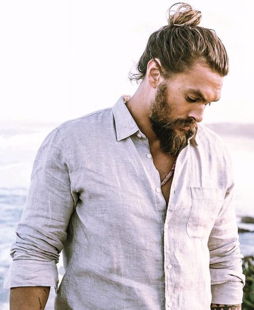 inspiringlife.pt - Jason Momoa foi escolhido como o "Homem do Ano" pela revista GQ