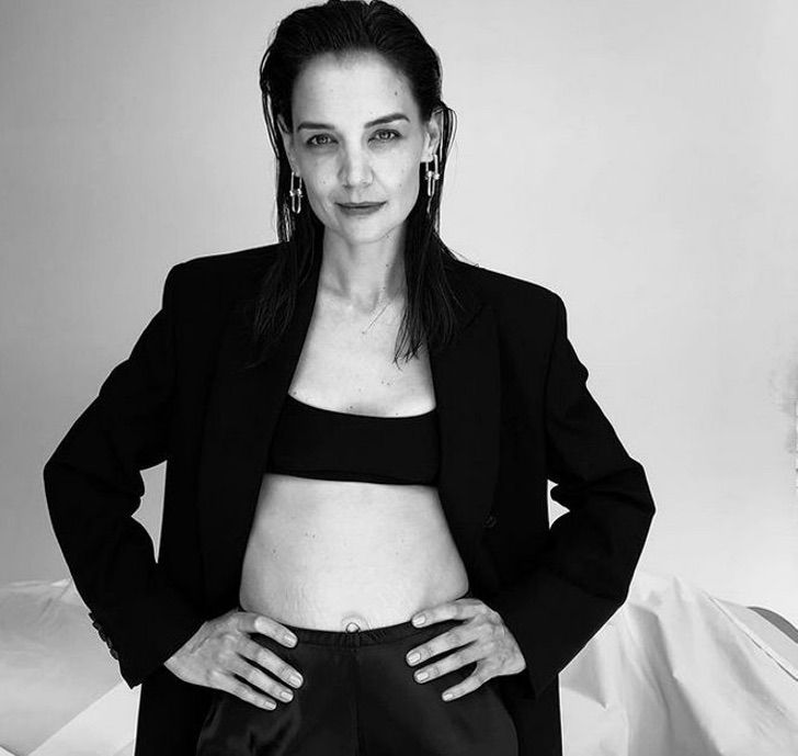 inspiringlife.pt - Katie Holmes mostrou as suas estrias no Instagram sem preconceitos