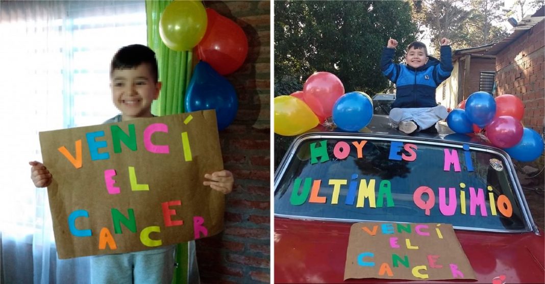 “Eu venci o câncer”: menino de 4 anos comemora sua última quimioterapia
