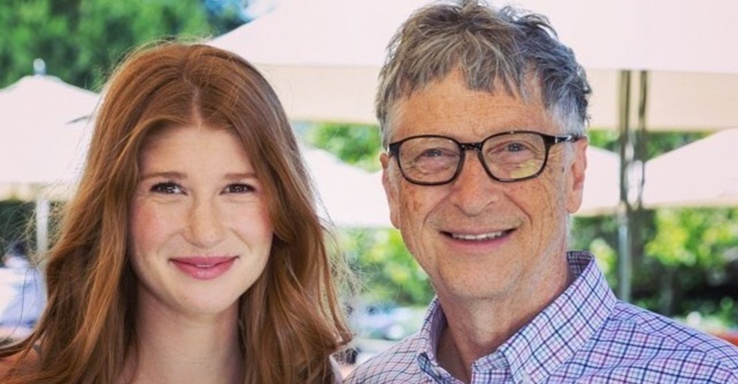 Filha de Bill Gates confessou que os seus pais a ensinaram a trabalhar duro